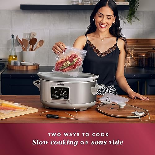 Crock-Pot 7 Quart Programmable Cook & Carry Slow Cooker Reserve S53